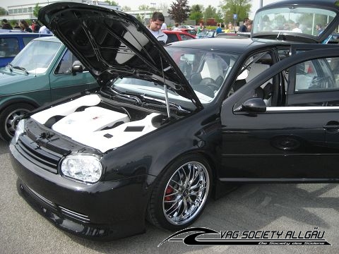 5360_12-GTI-Treffen-Eislingen-26-04-2009-067.jpg