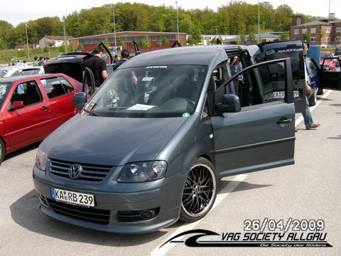 5448_12-GTI-Treffen-Eislingen-26-04-2009-172.jpg