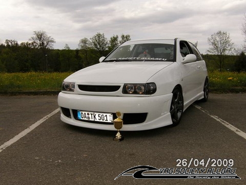 5489_12-GTI-Treffen-Eislingen-26-04-2009-213.jpg