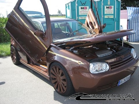 7031_Markenoffenes-Tuningtreffen-der-Streetfighters-Augsburg-06-09-2009-029.JPG