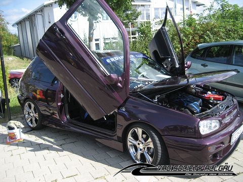 7091_Markenoffenes-Tuningtreffen-der-Streetfighters-Augsburg-06-09-2009-003.JPG