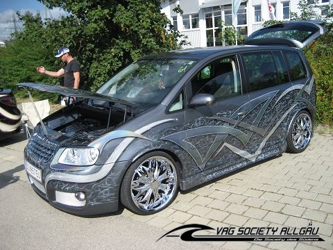 7099_Markenoffenes-Tuningtreffen-der-Streetfighters-Augsburg-06-09-2009-011.JPG