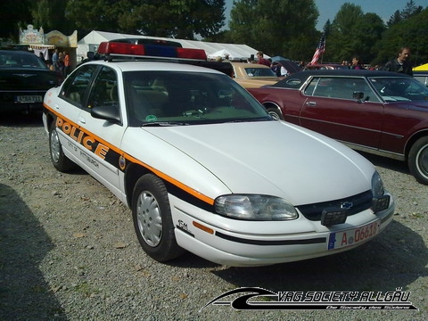 7117_2-American-Car-Treffen-Kaufbeuren-2009-030.jpg